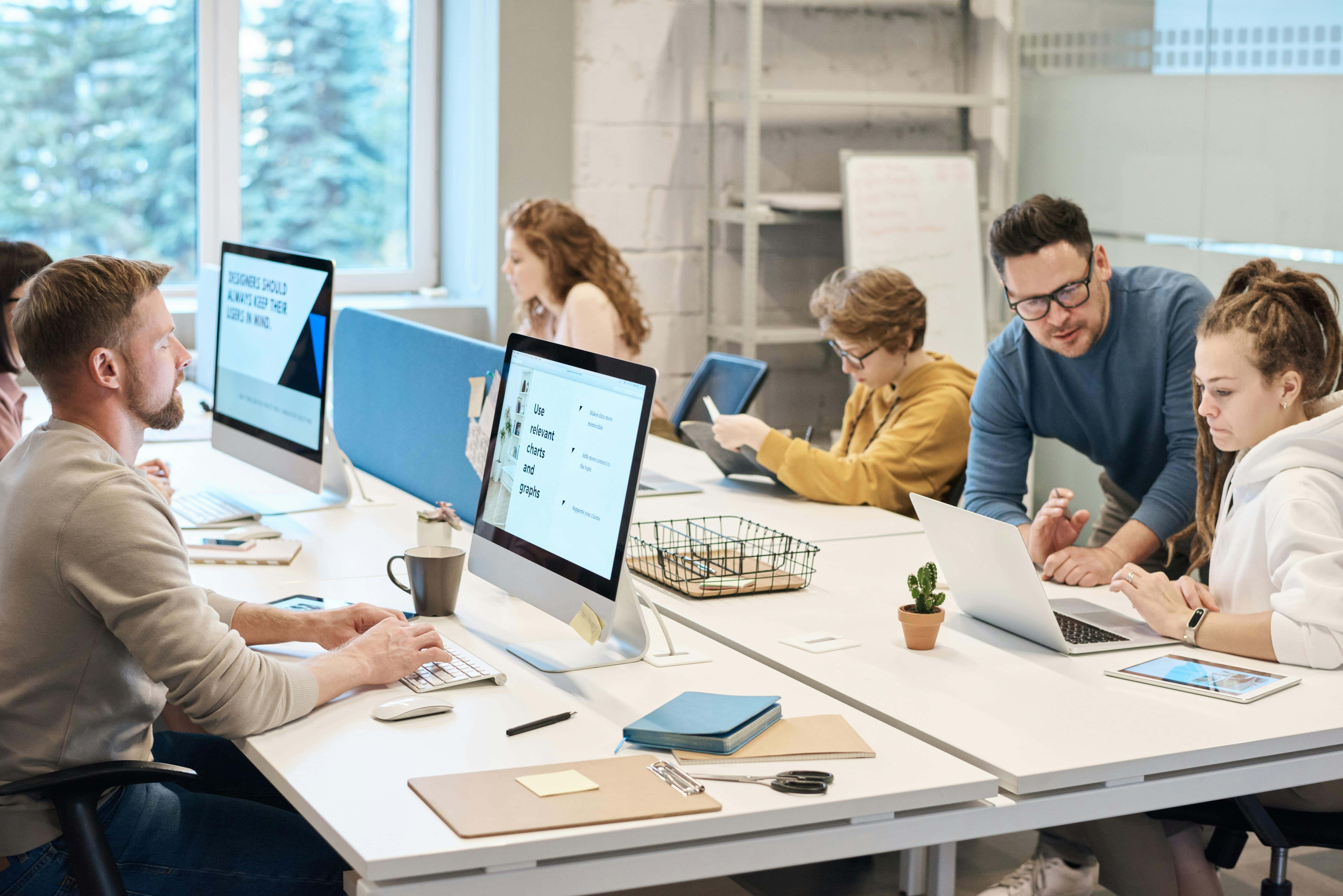 Accesorios para muebles útiles en la oficina